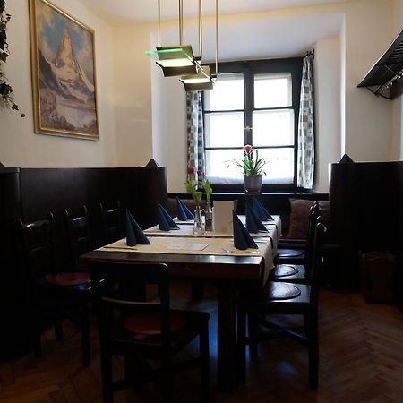 Hotel Happ Инсбрук Екстериор снимка
