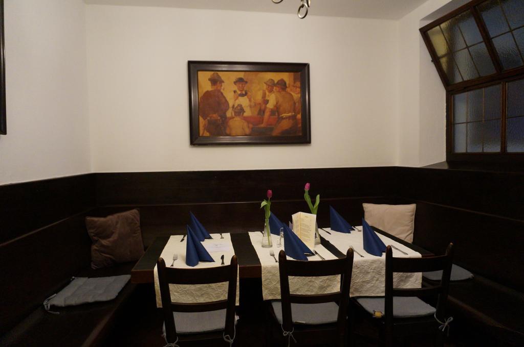 Hotel Happ Инсбрук Екстериор снимка