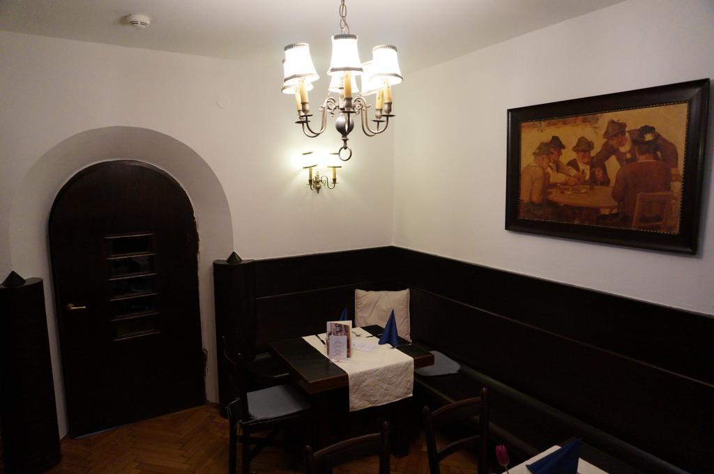 Hotel Happ Инсбрук Екстериор снимка